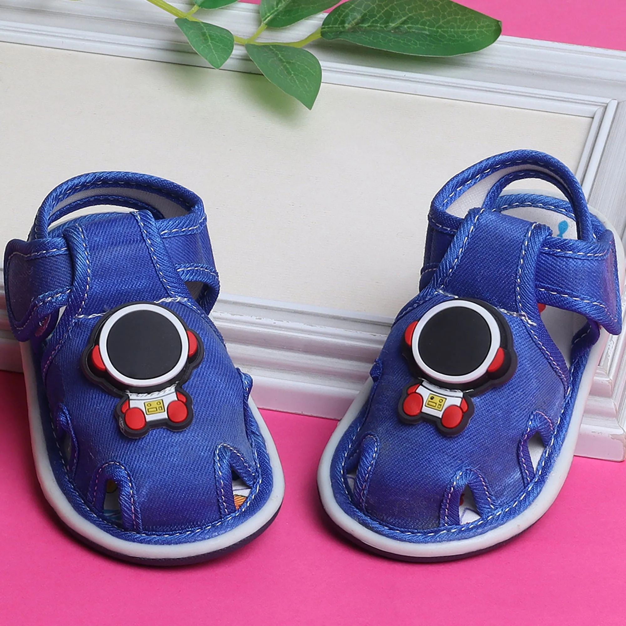 Baby Moo Cool Robot Velcro Strap Anti-Skid Chu Chu Sound Sandals - Blue