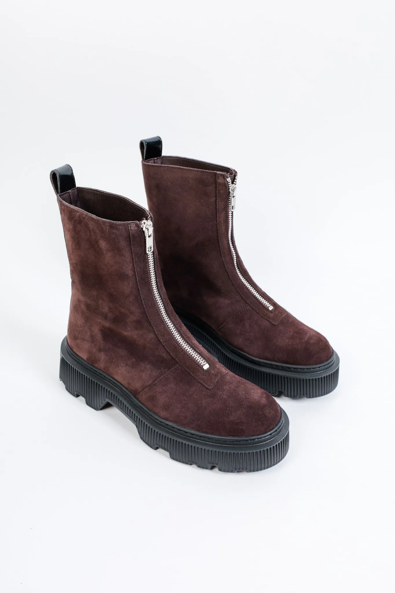 BARBARA CHOCOLATE- Extra Light Zip Front Boots