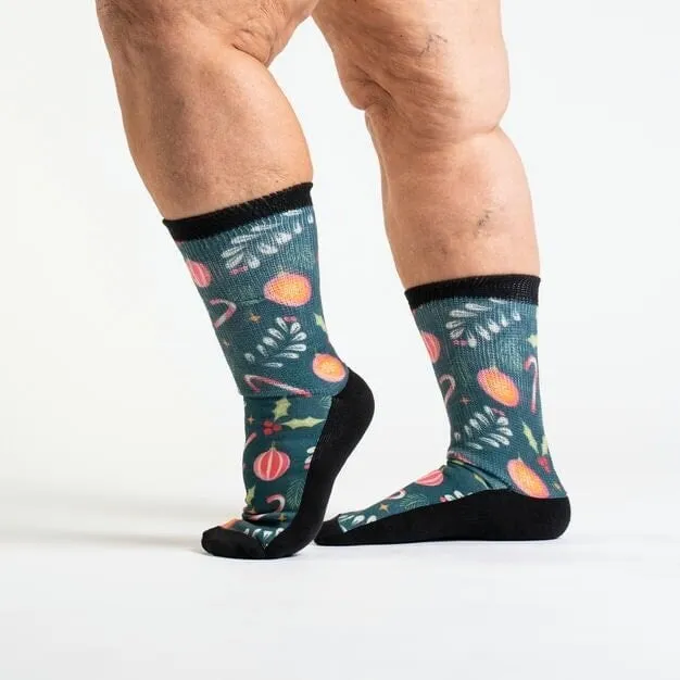 Holly Jolly Non-Binding Diabetic Socks