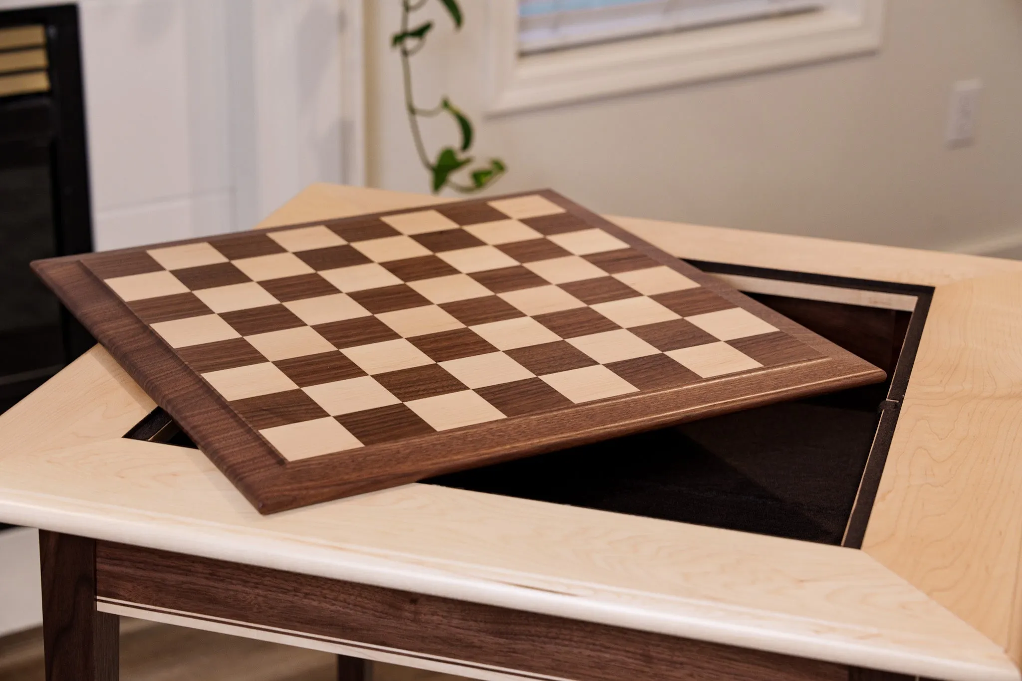 JLP Walnut Maple Premium Hardwood Chess Table