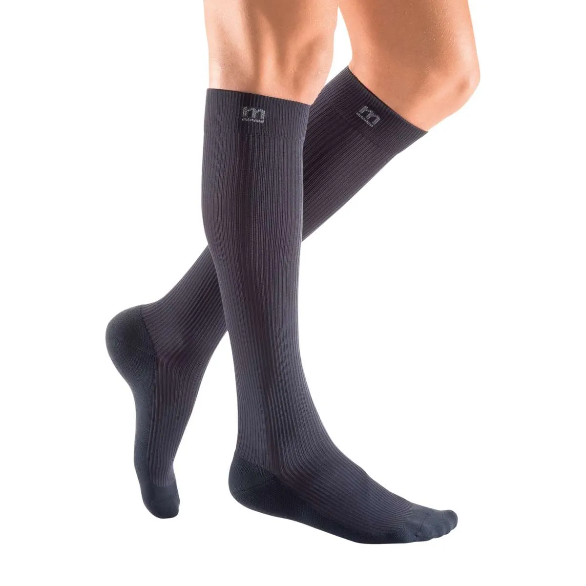 mediven active 20-30 mmHg Calf High Closed Toe Compression Stockings