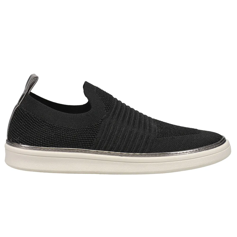 Navigate Knit Slip On Sneakers