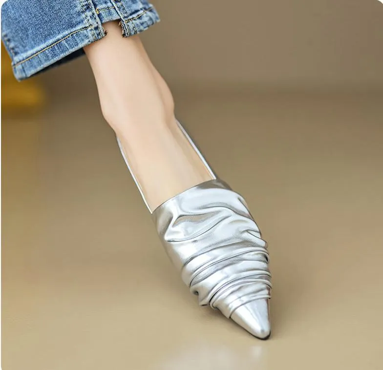 Pleated Pointed Toe Low Heel Shoes