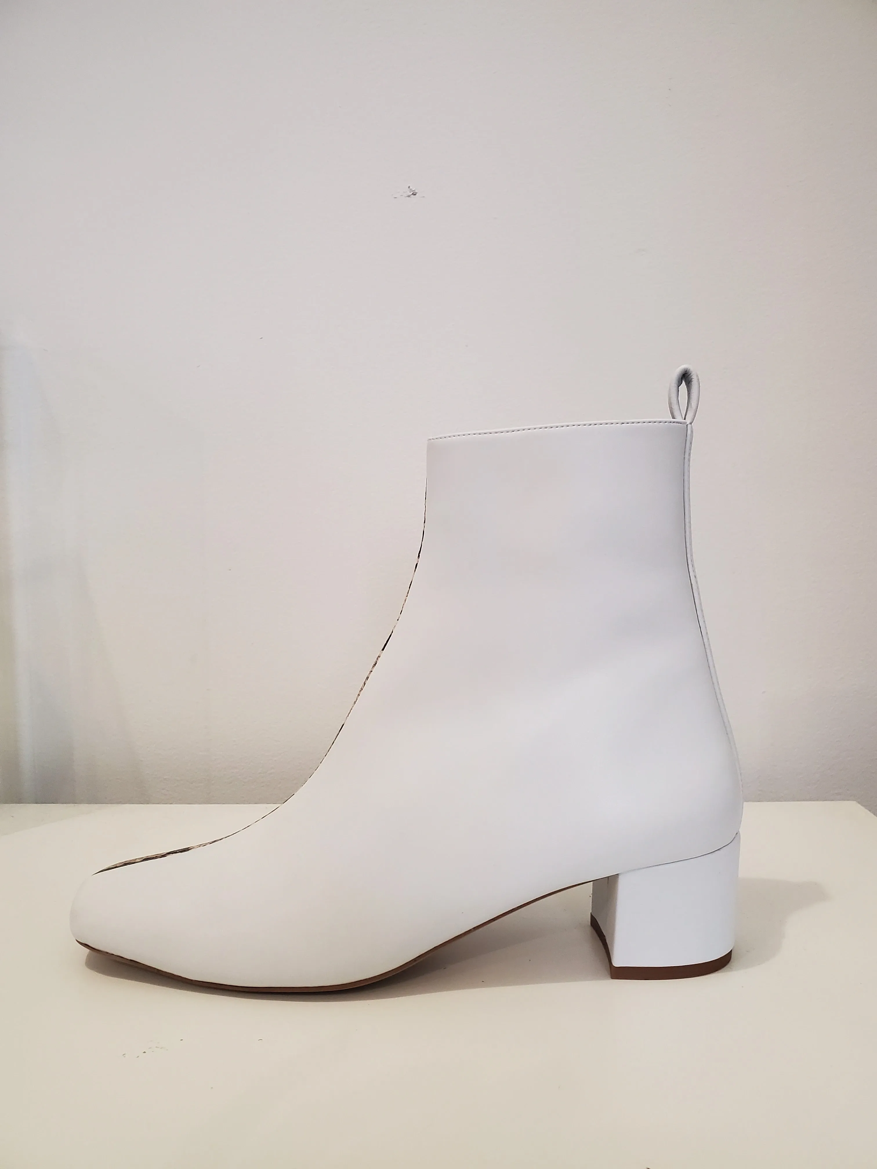 Teo Boot - White / Beige Snake