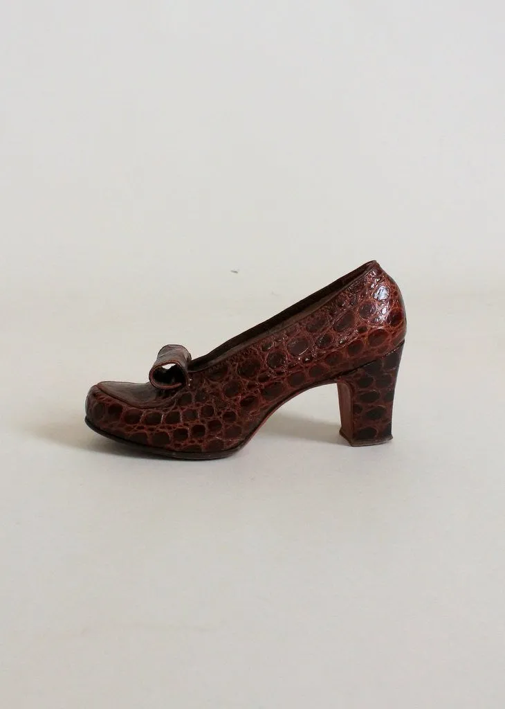 Vintage Early 1940s La Valle Art Deco Pumps